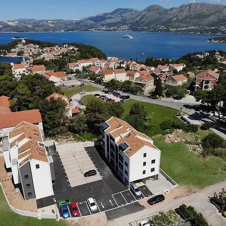 Apartment Irena No 2 *